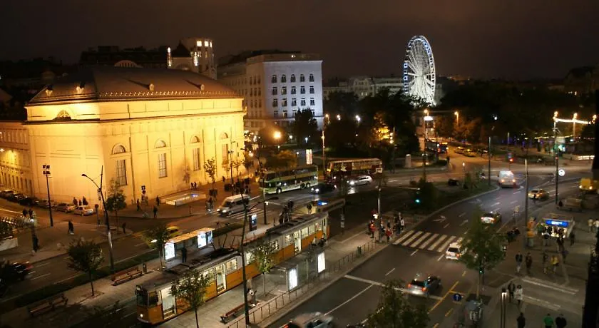 Supercentral Apartment Budapest